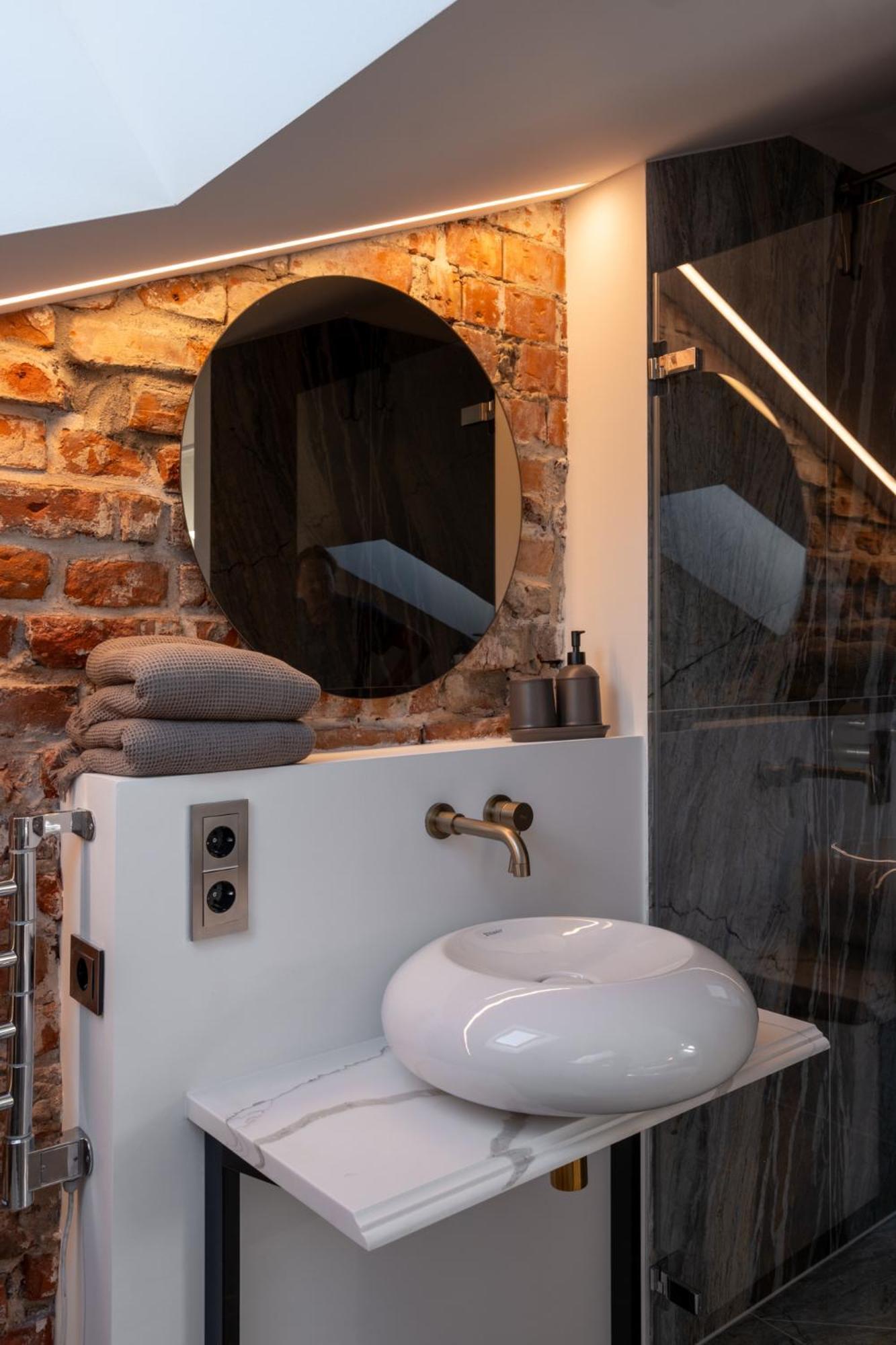 Turgaus Self Check-In Old Town Aparthotel ไคลเพดา ภายนอก รูปภาพ